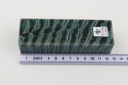 Stabilised mammoth molar block