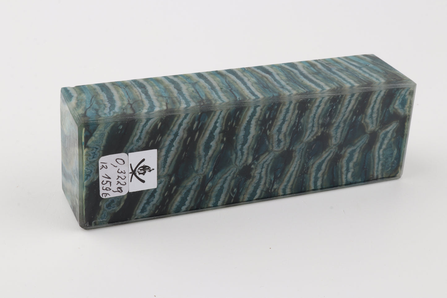 Stabilised mammoth molar block