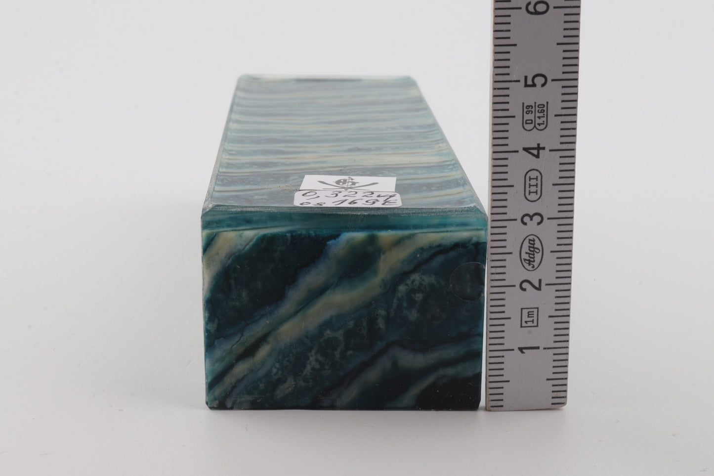 Stabilised mammoth molar block