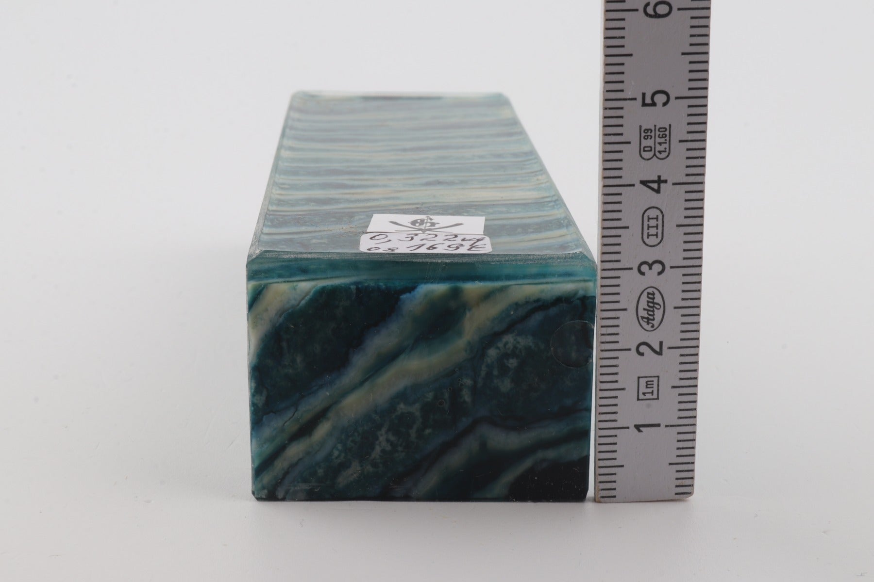Stabilised mammoth molar block