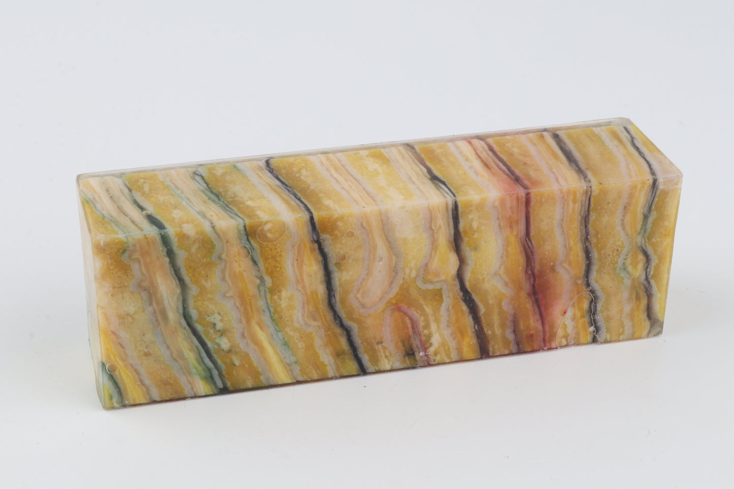 Stabilised mammoth molar block