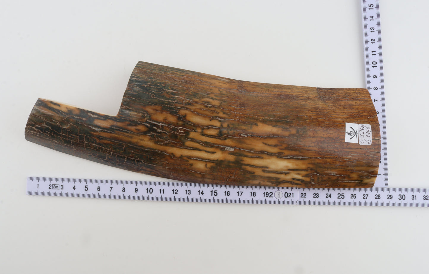 Brown-caramel mammoth bark