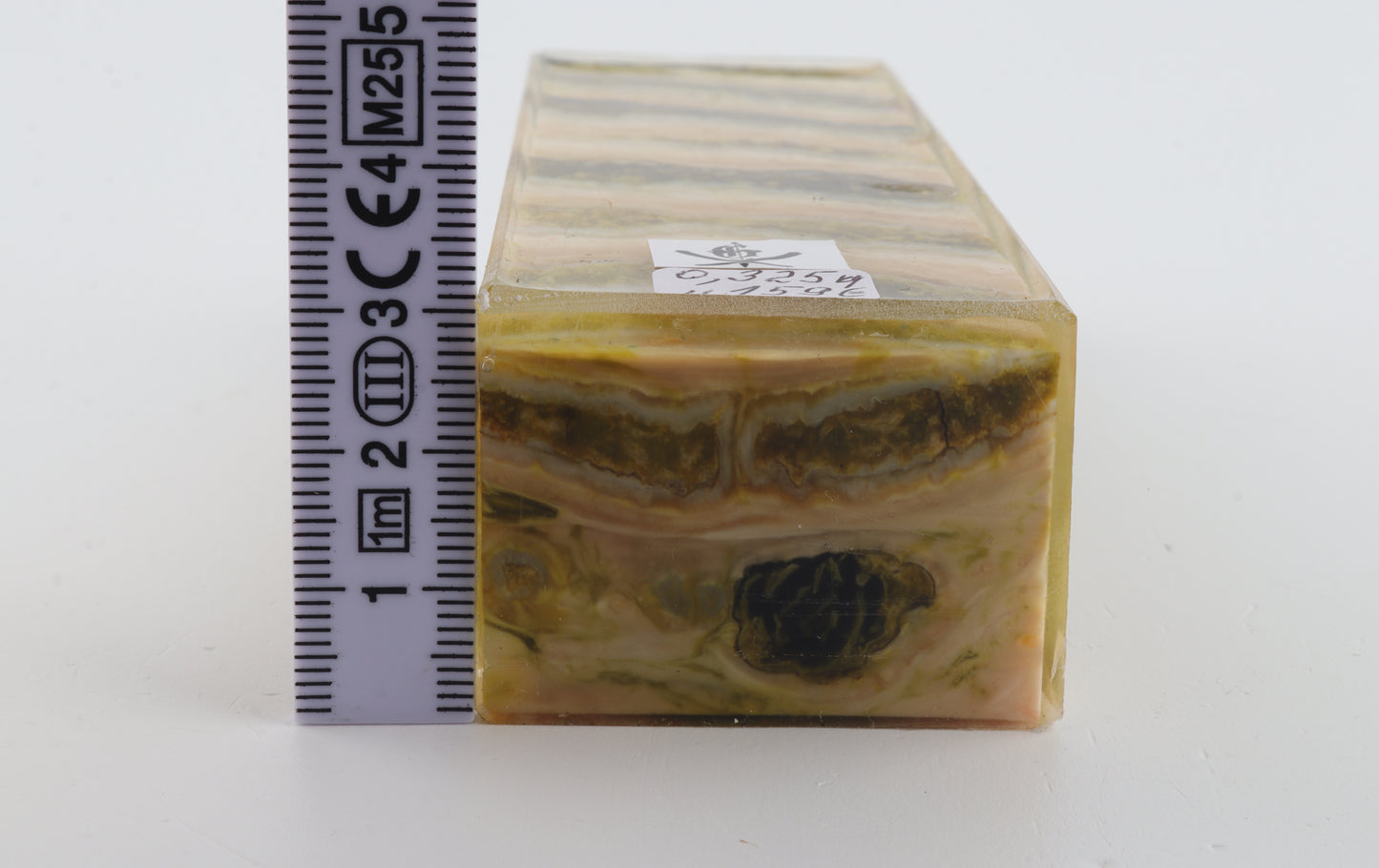 Stabilised mammoth molar block