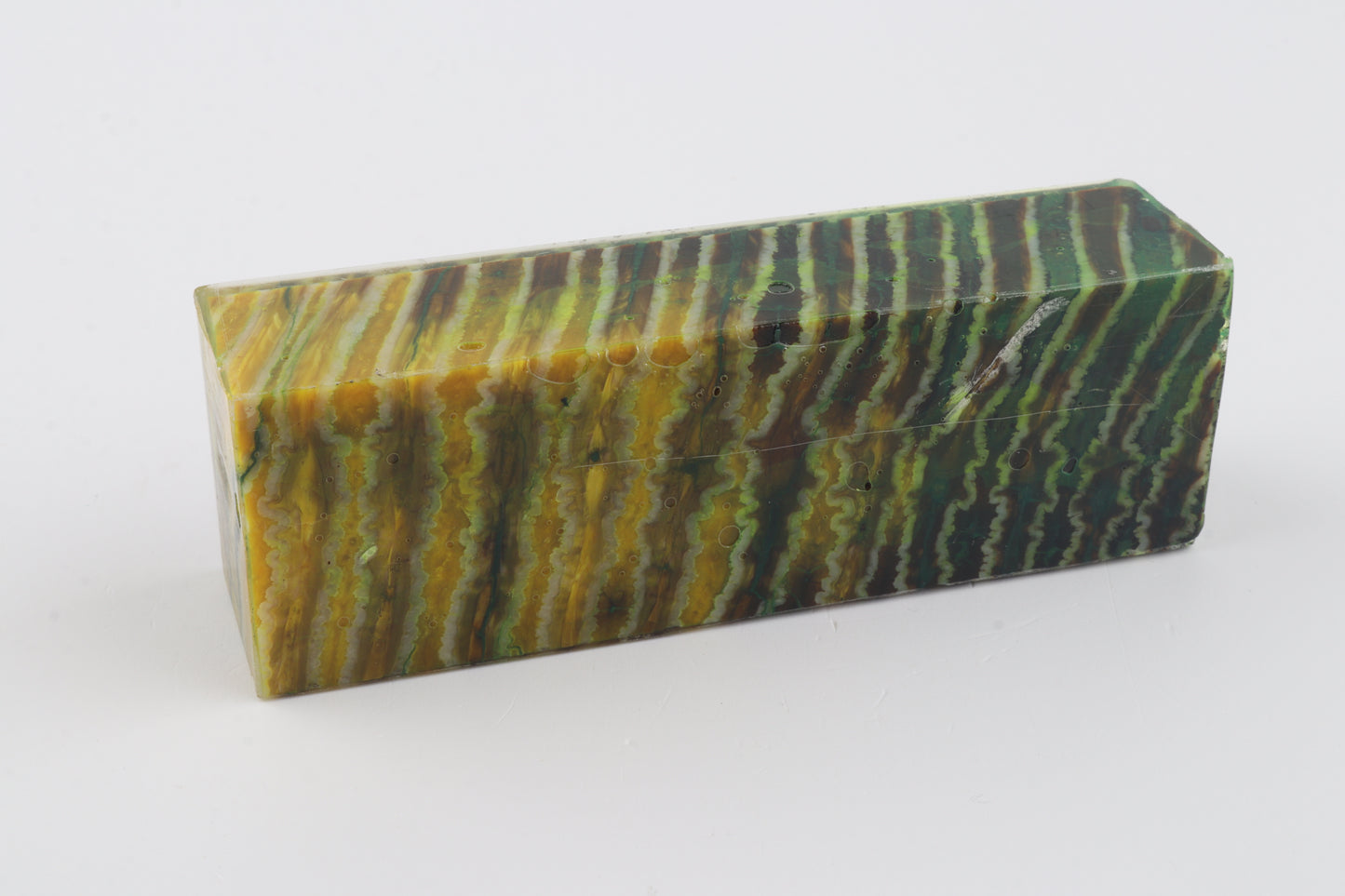 Stabilised mammoth molar block