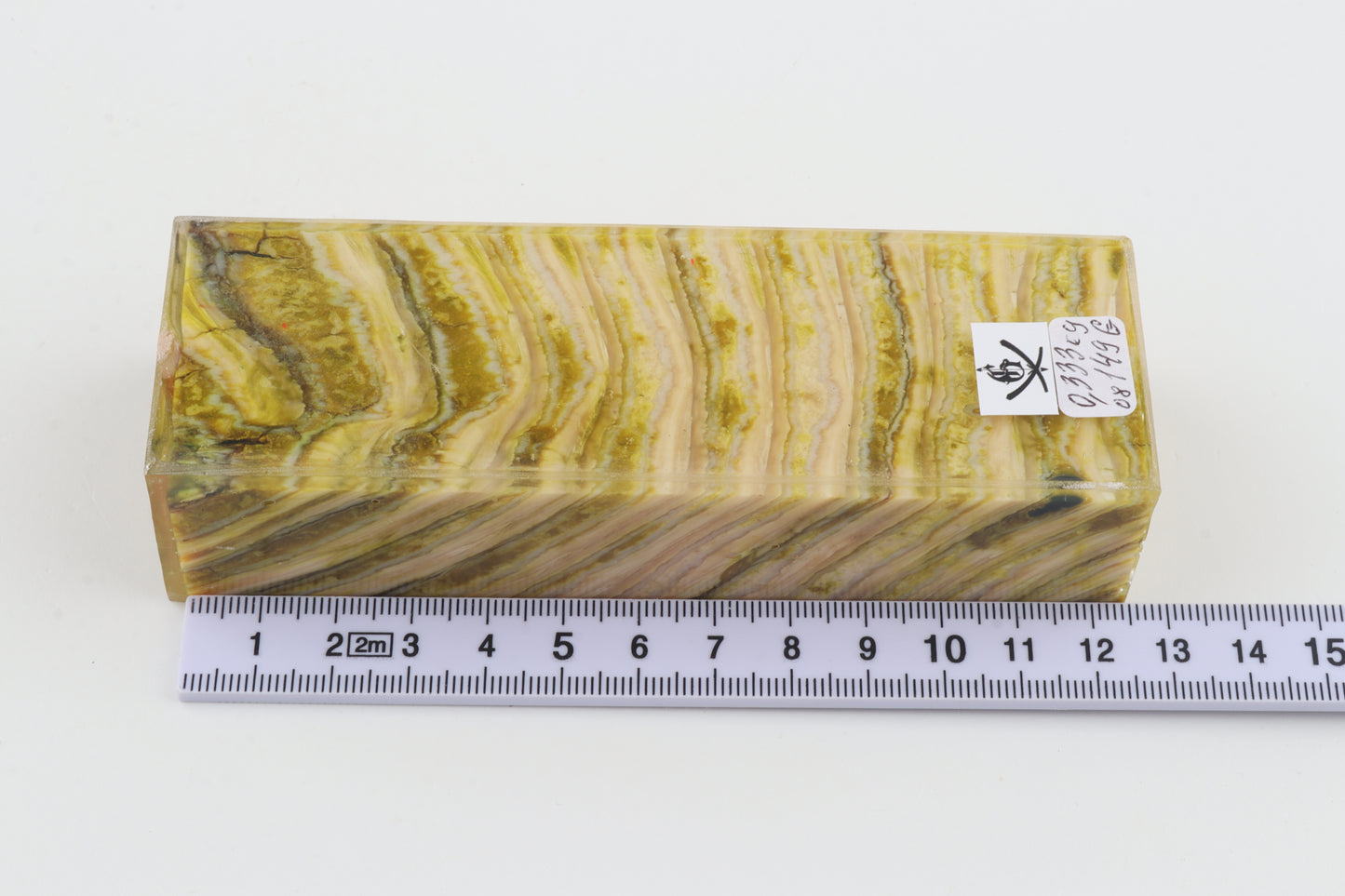 Stabilised mammoth molar block