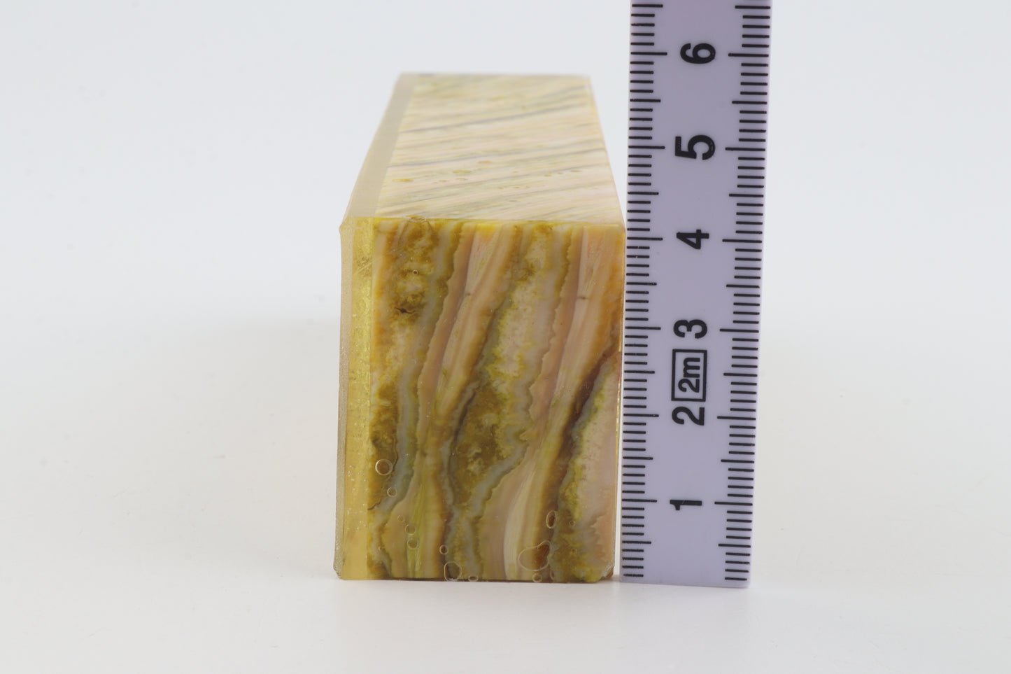 Stabilised mammoth molar block
