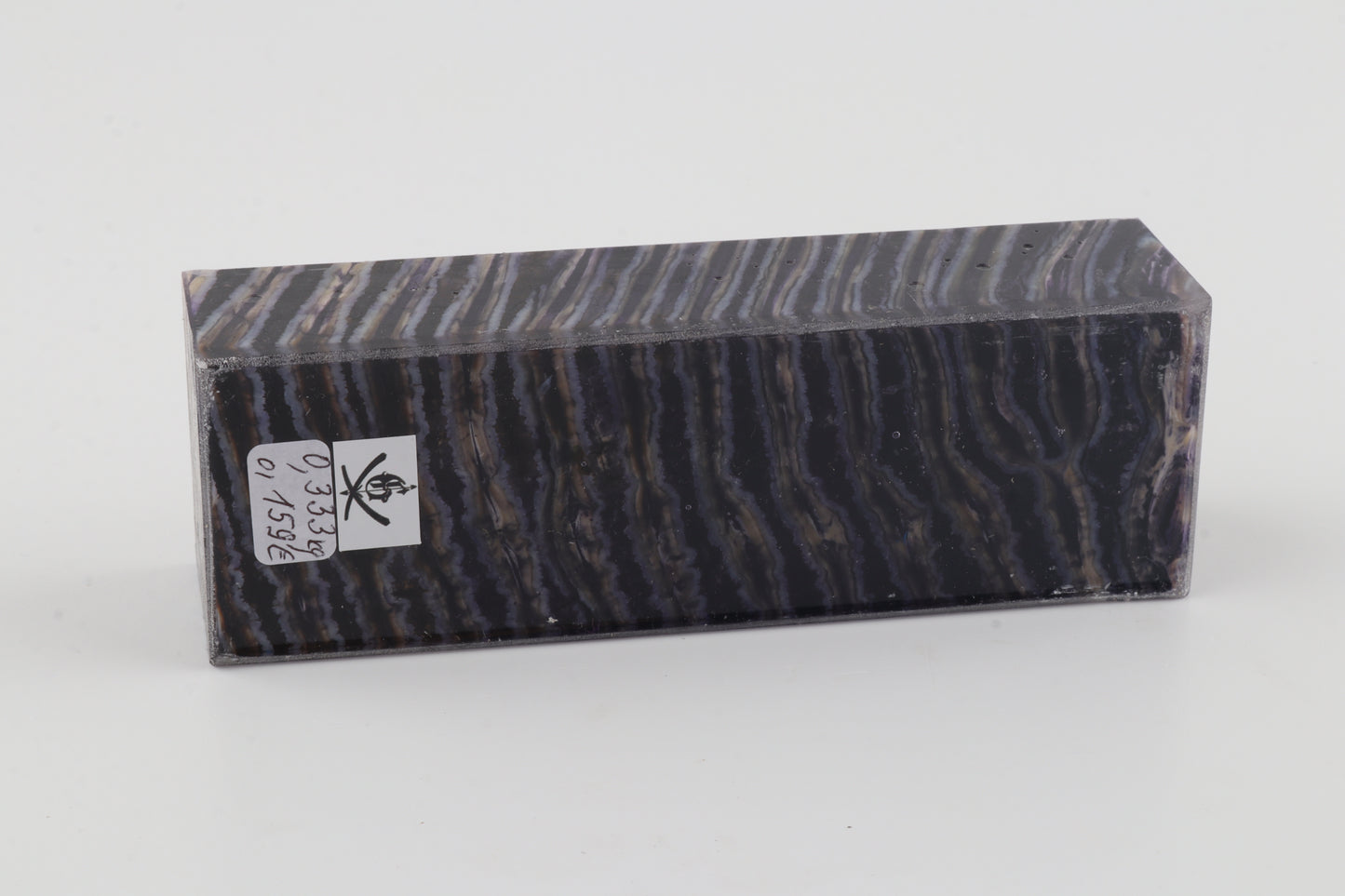 Stabilised mammoth molar block