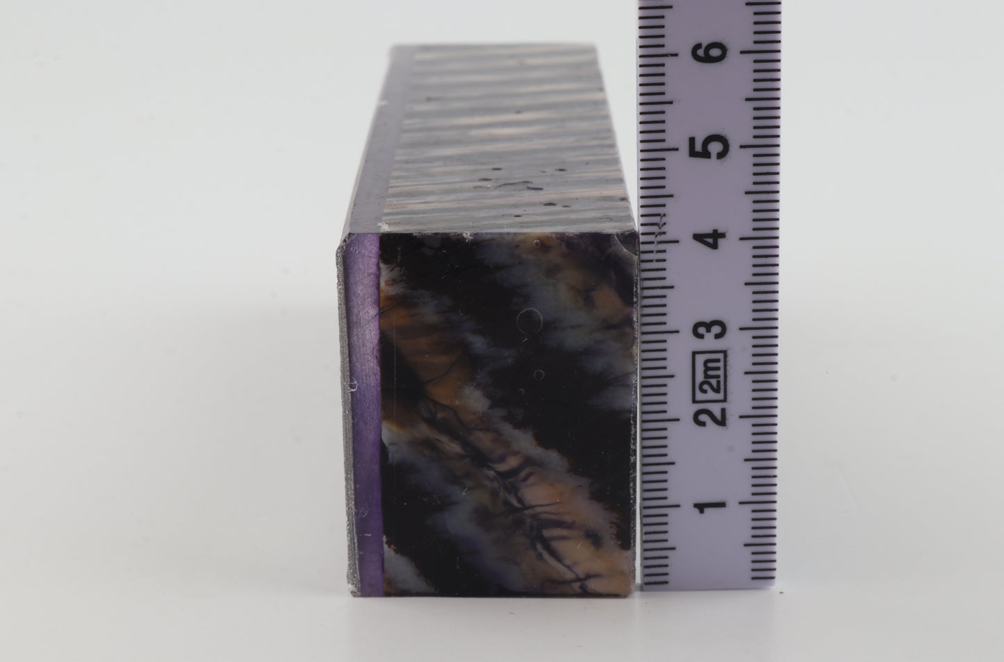 Stabilised mammoth molar block