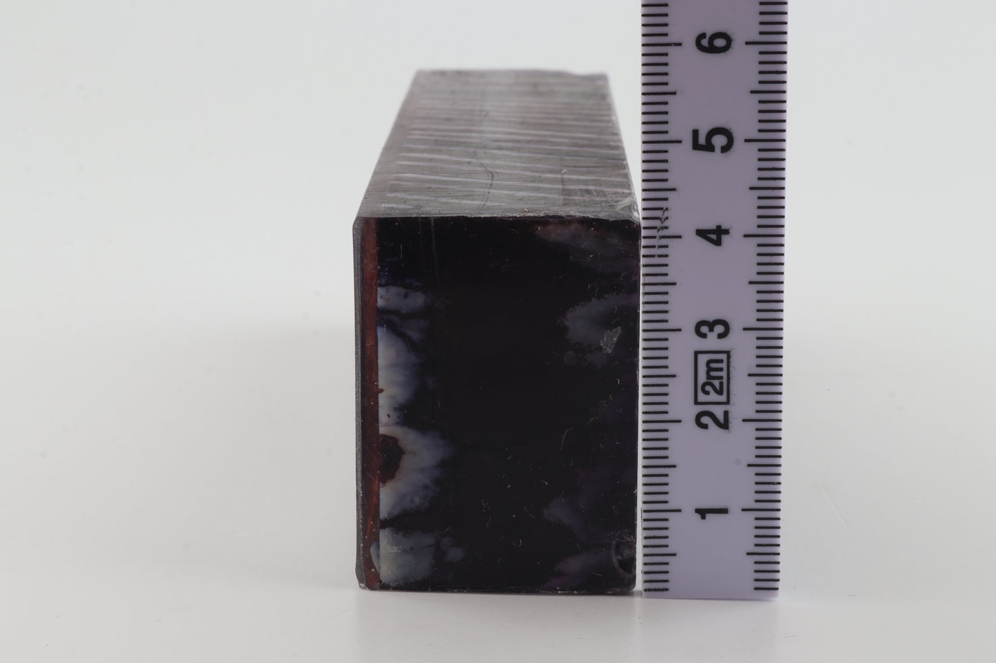 Stabilised mammoth molar block