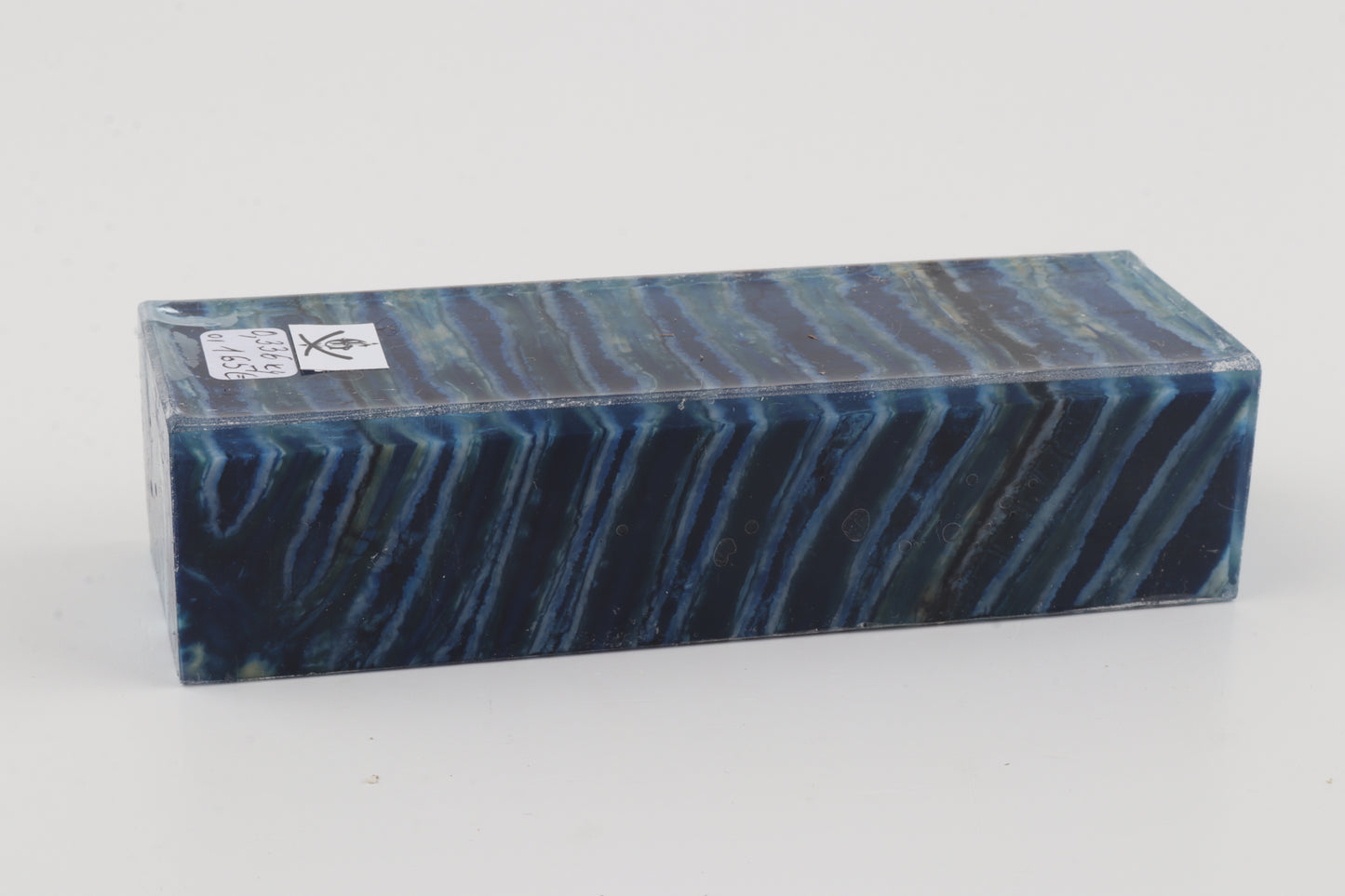 Stabilized mammoth molar block