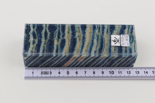 Stabilised mammoth molar block