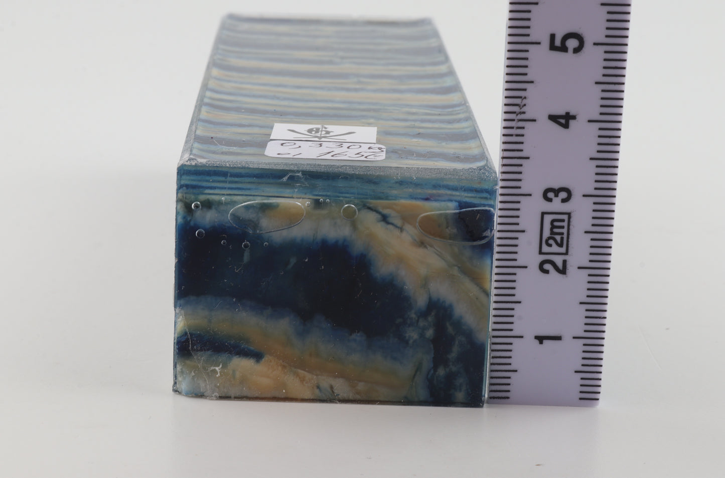 Stabilised mammoth molar block