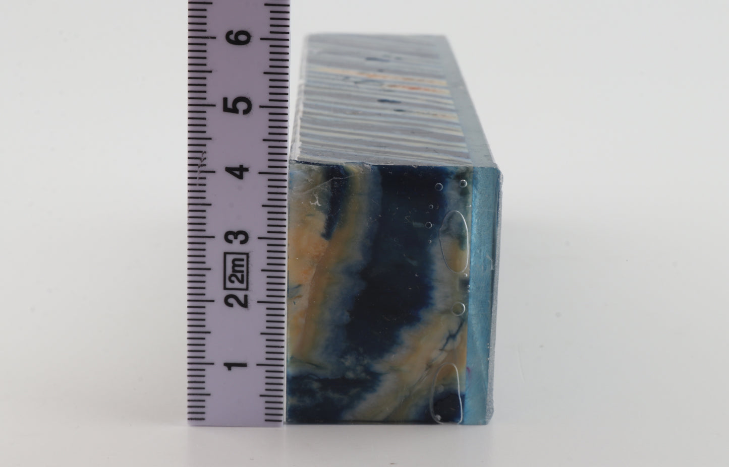 Stabilised mammoth molar block