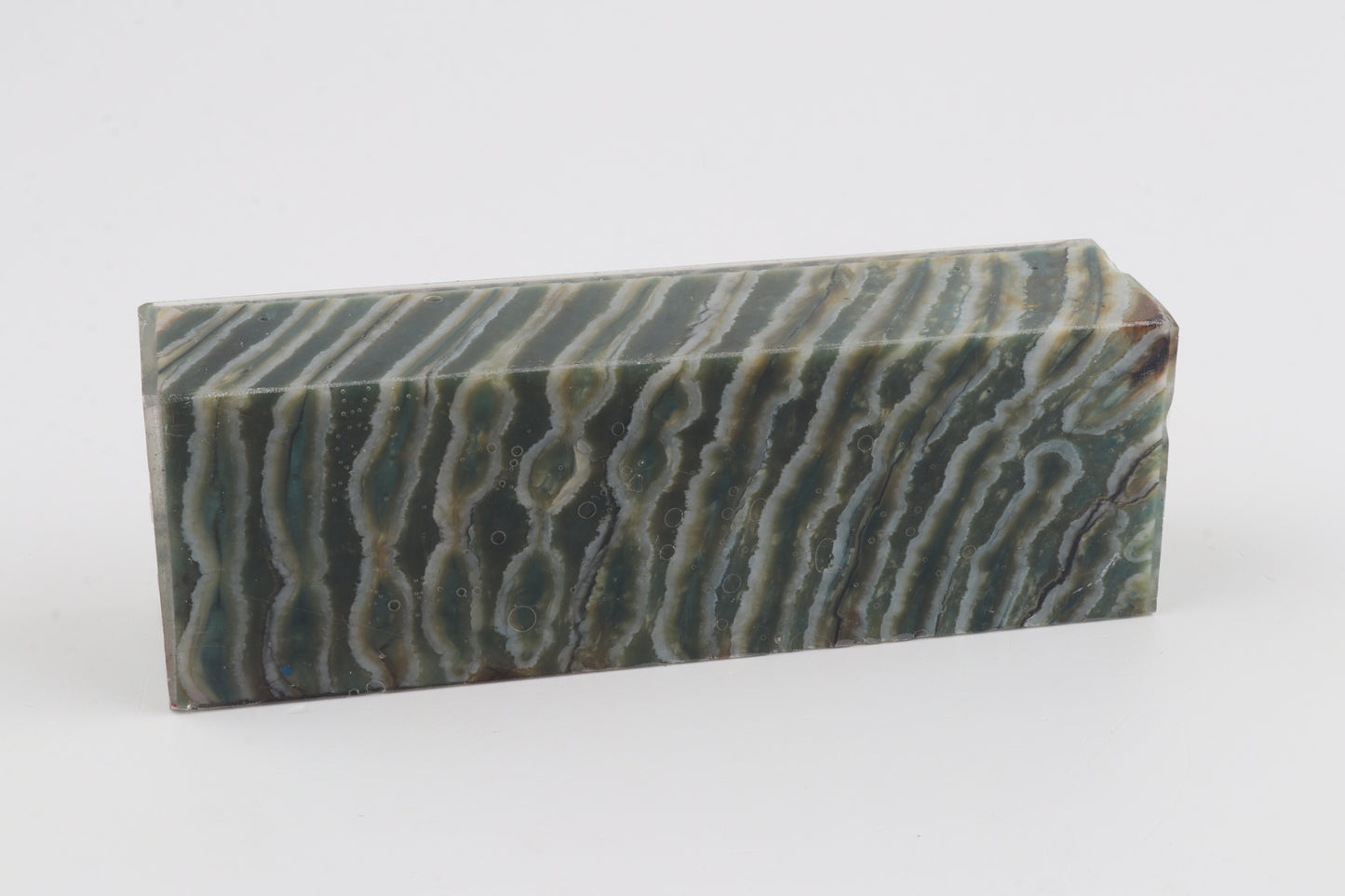 Stabilized mammoth molar block