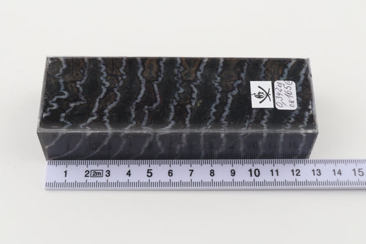 Stabilised mammoth molar block