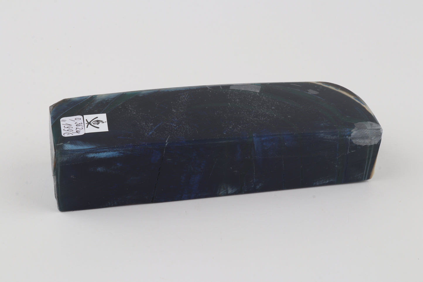 Stabilised mammoth ivory block