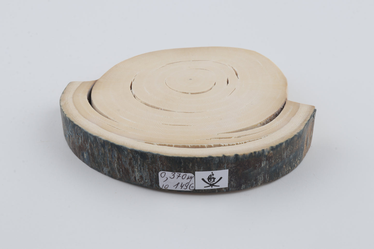 Round mammoth tusk piece