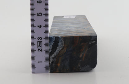 Stabilised mammoth molar block