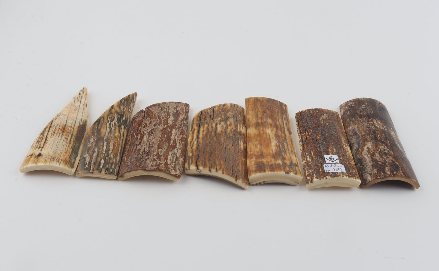 Natural mammoth bark pieces