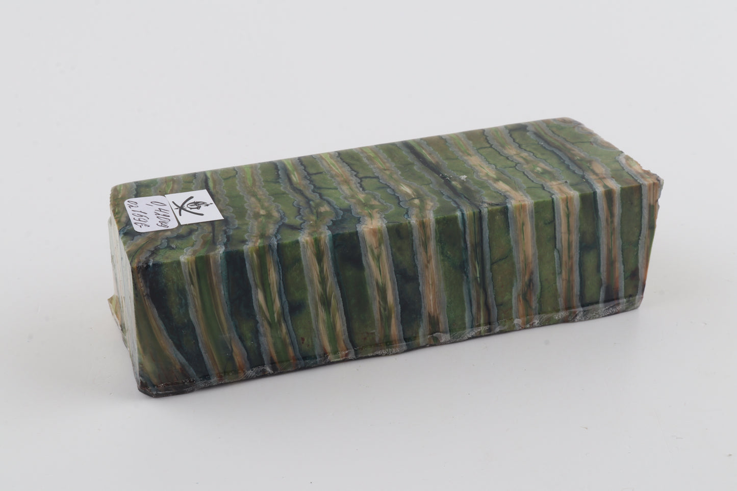 Stabilised mammoth molar block