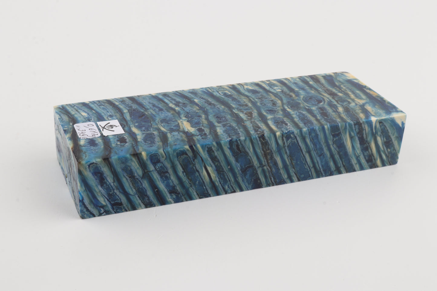 Stabilised mammoth molar block