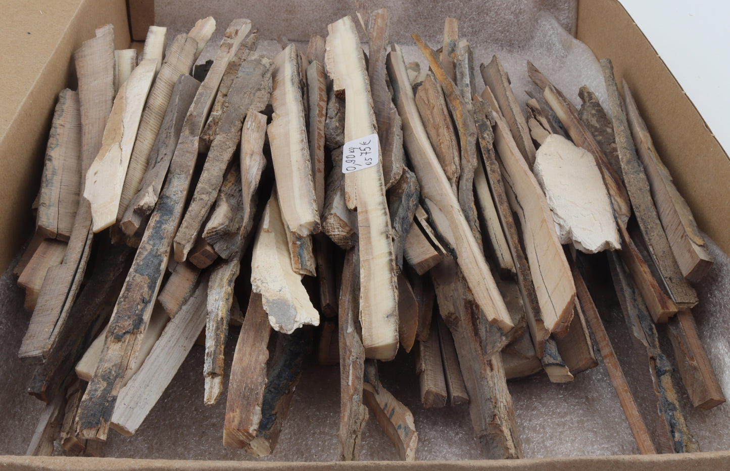 Untreated mammoth ivory offcuts