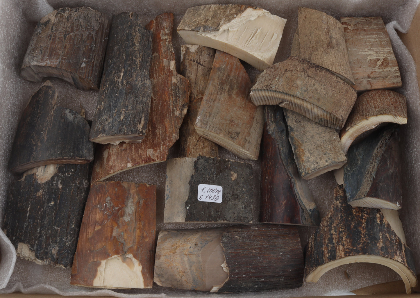 Untreated mammoth bark pieces