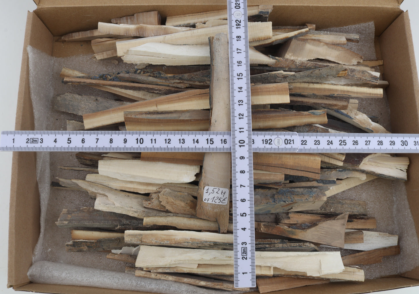 Raw mammoth ivory offcuts