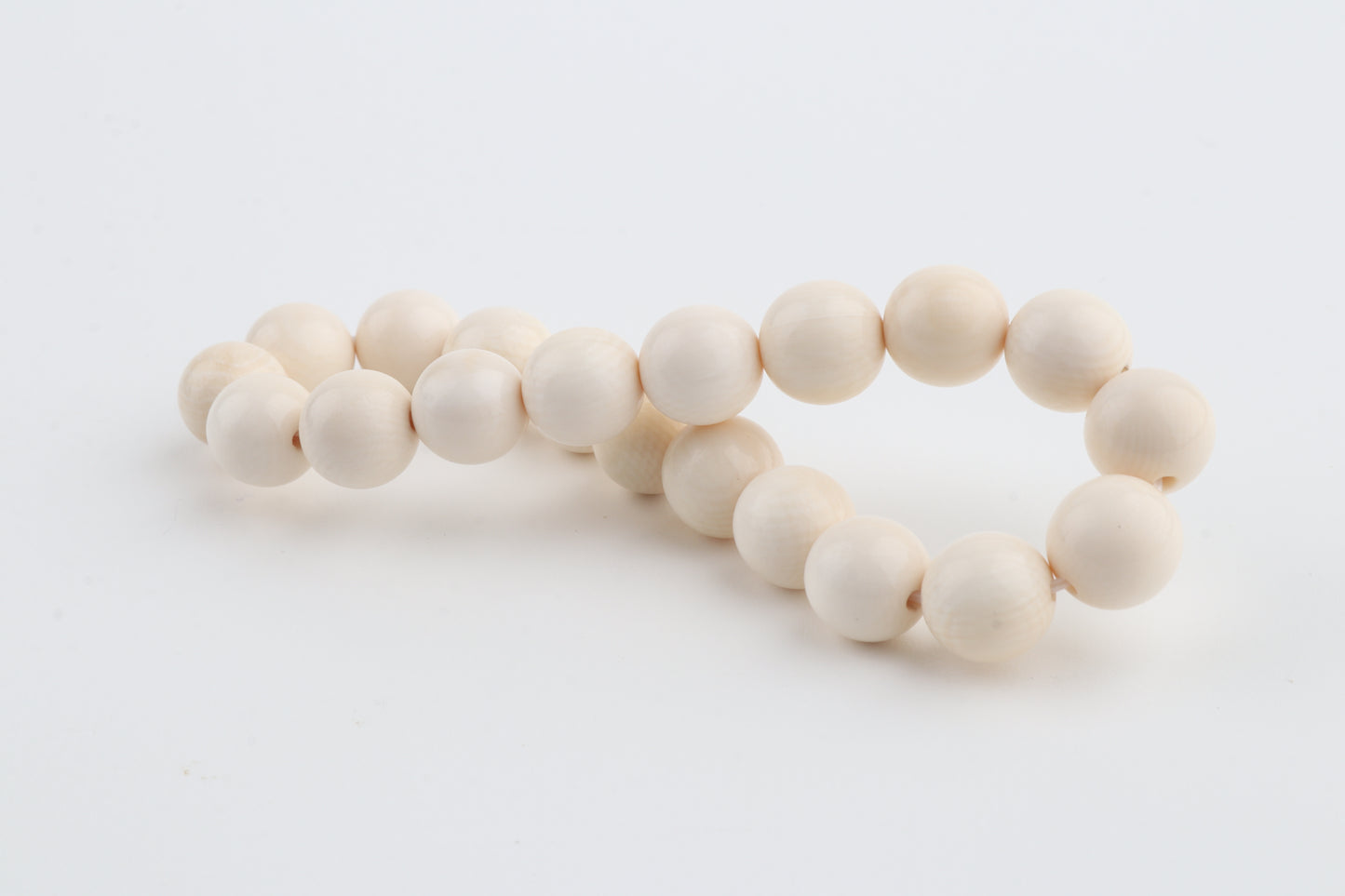 Plain Mammoth Ivory Bracelet