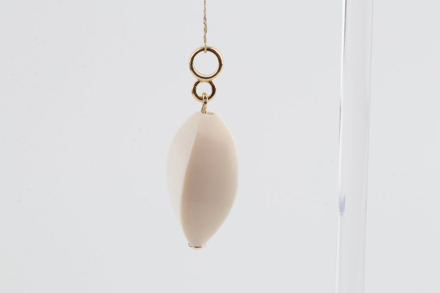 Geometric Oval Mammoth Ivory Pendant