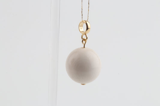 The New Pearl Pendant