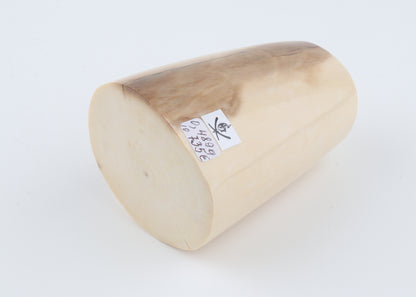 Round mammoth ivory piece