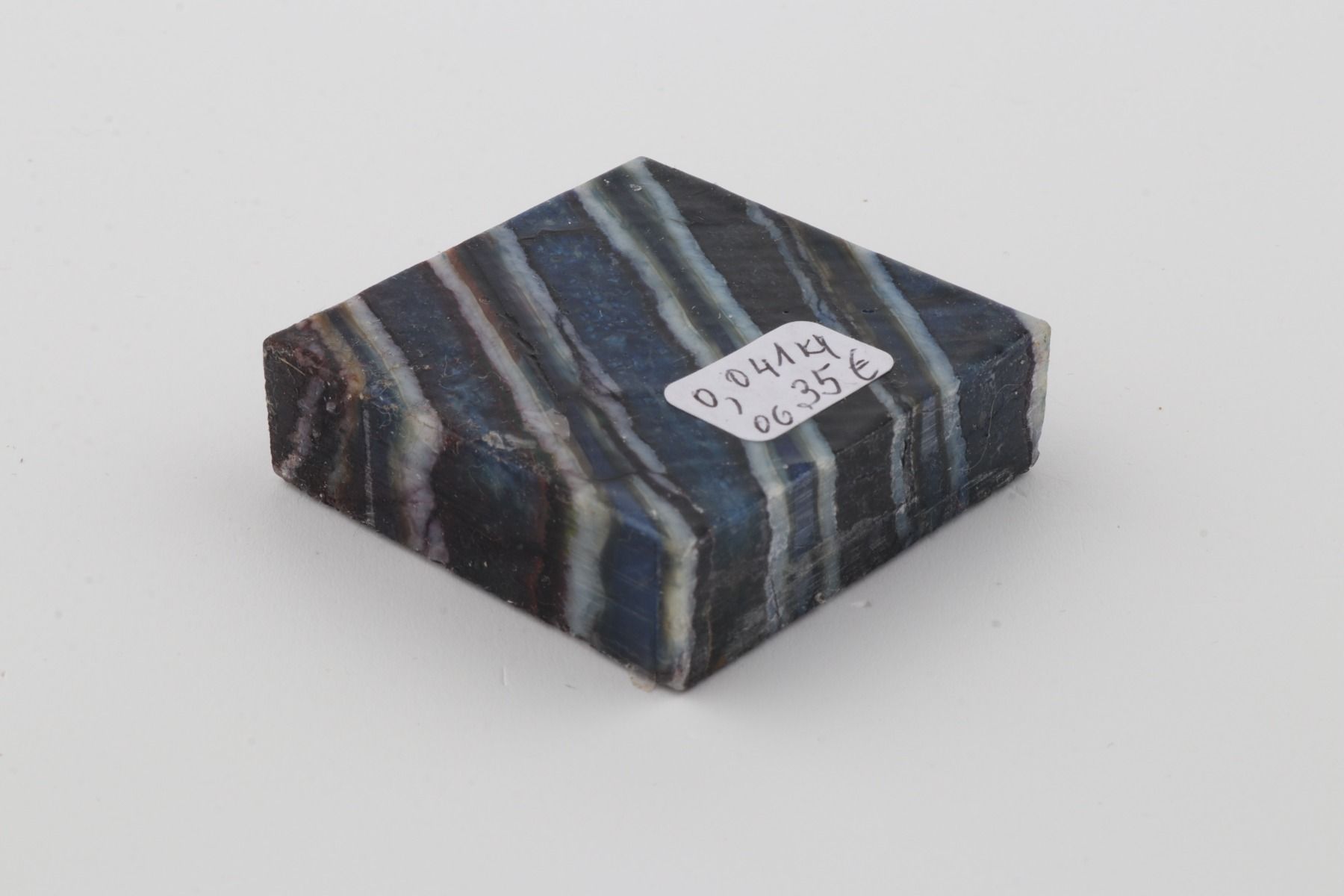 Stabilized mammoth molar piece