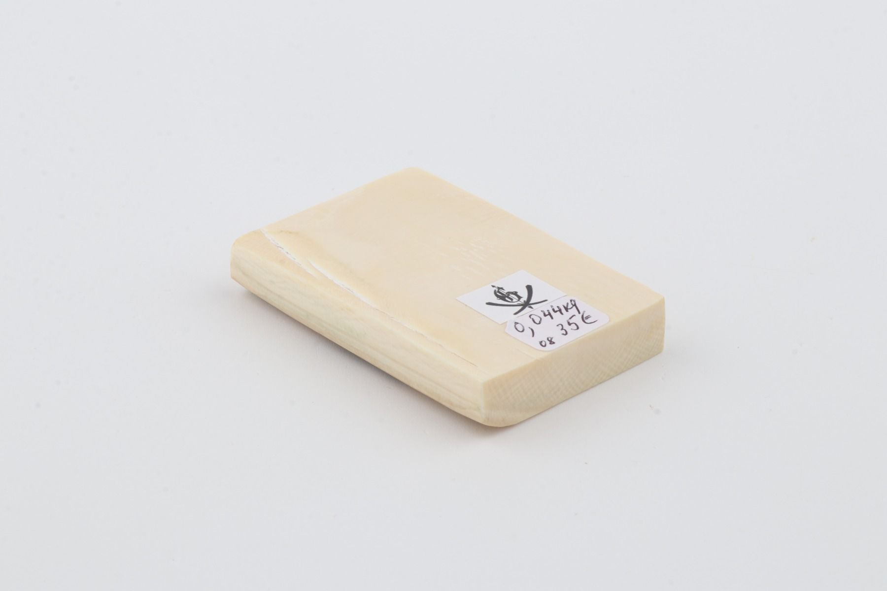 White mammoth ivory segment