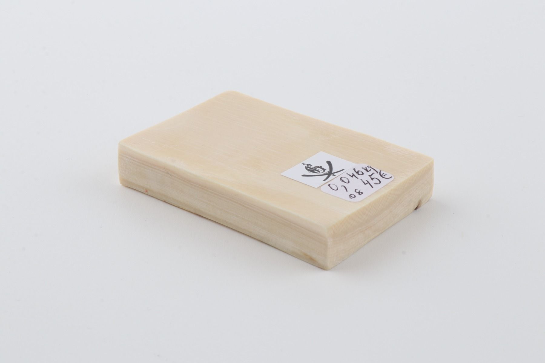 White mammoth ivory segment