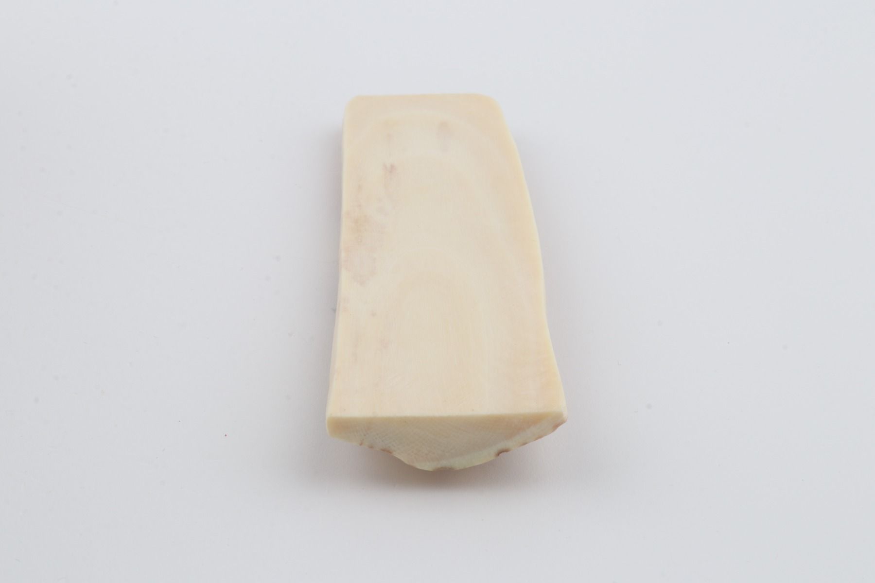 Beige-orange mammoth bark
