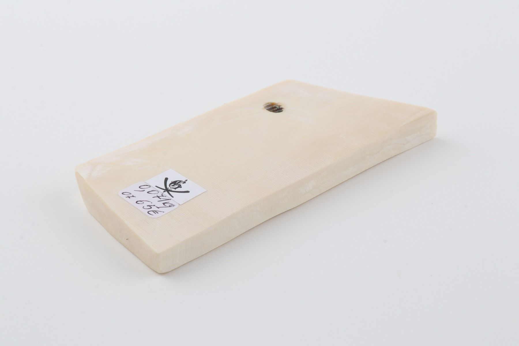 White mammoth ivory segment