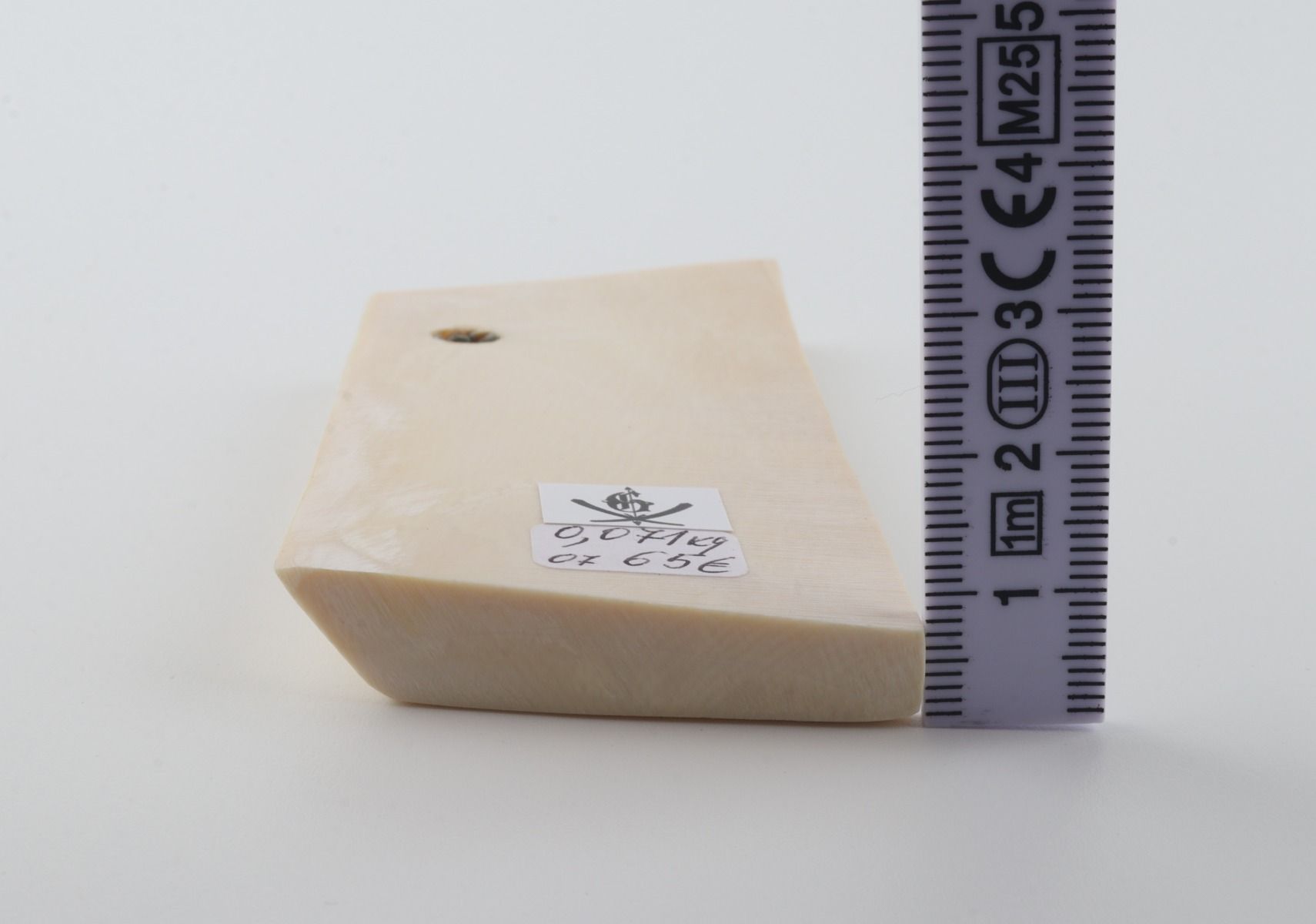 White mammoth ivory segment
