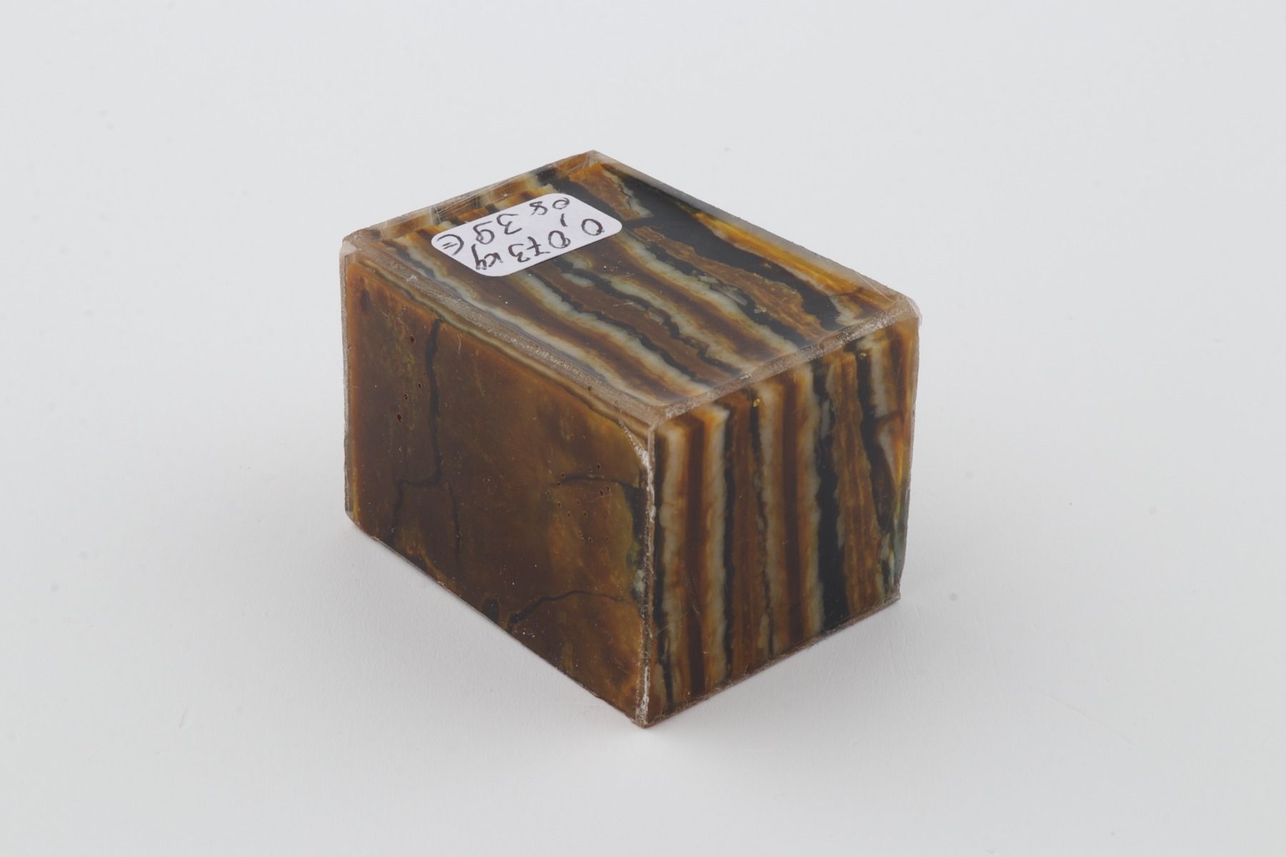 Stabilized mammoth molar block