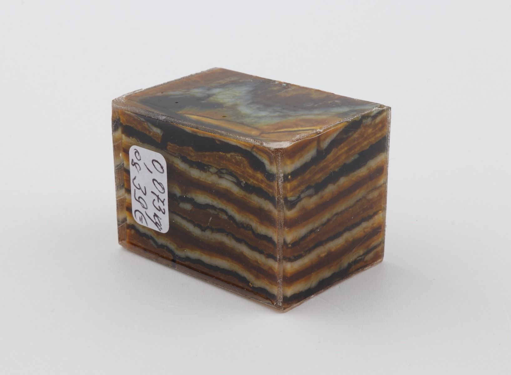Stabilized mammoth molar block