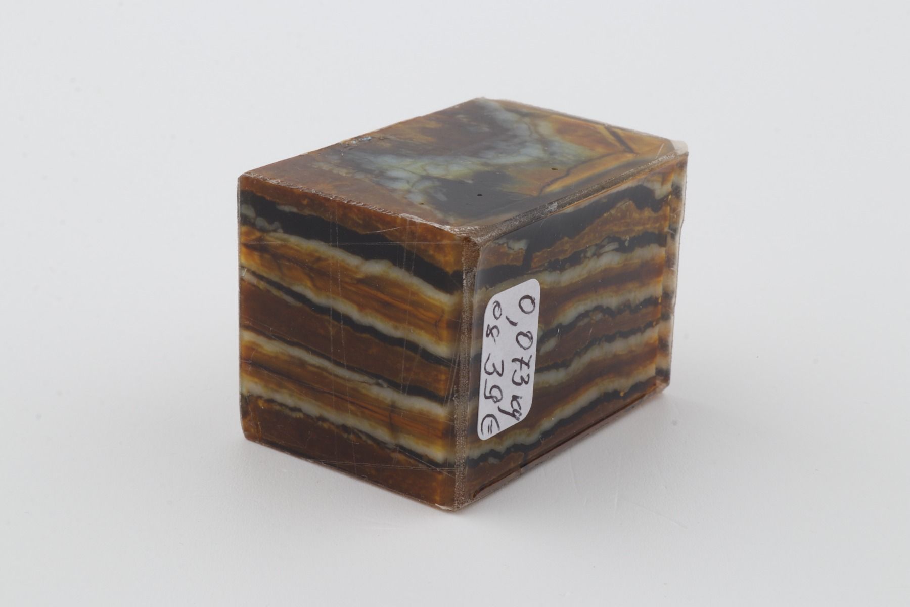 Stabilized mammoth molar block