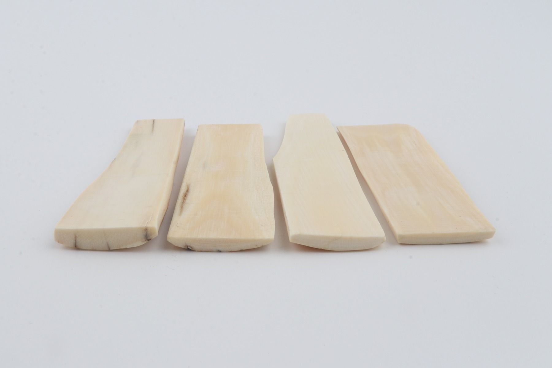 Natural mammoth bark pieces
