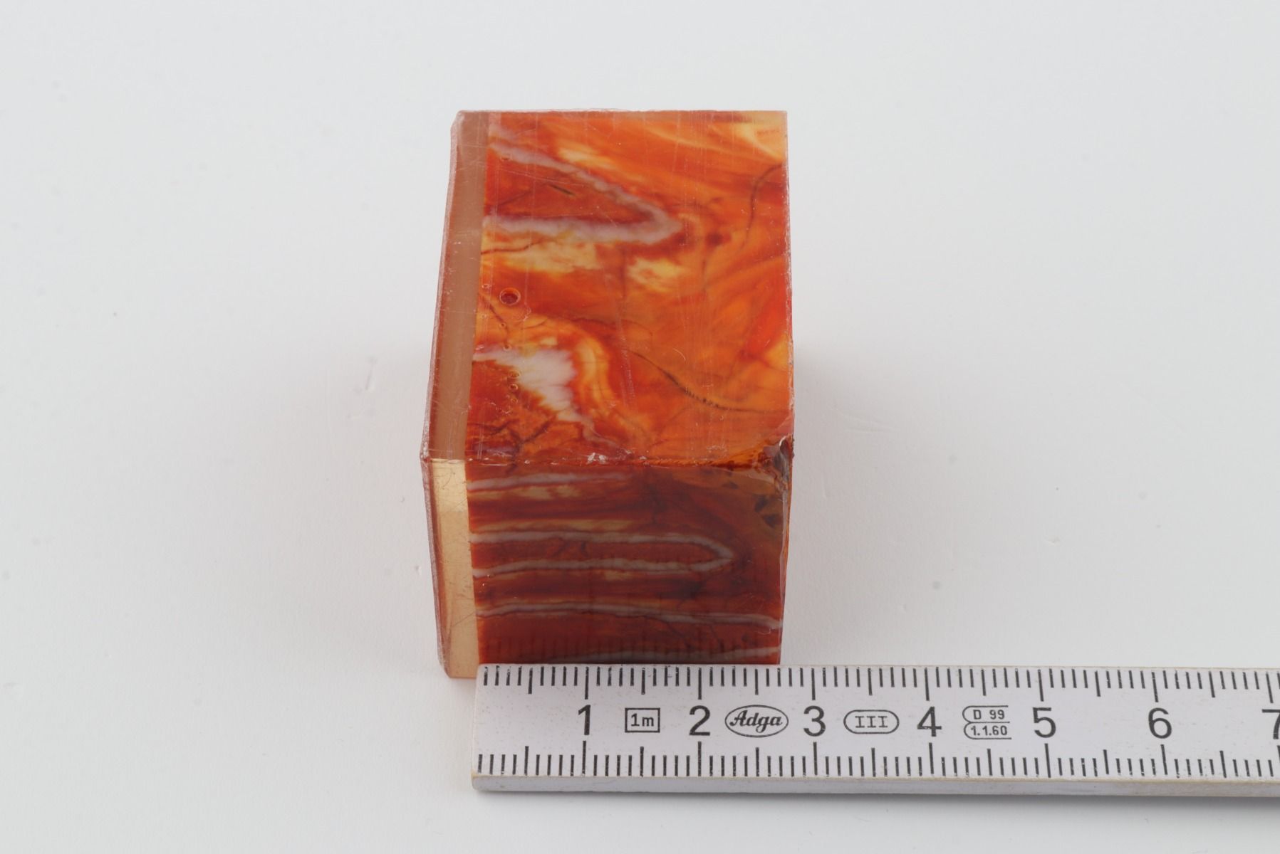 Stabilised mammoth molar block