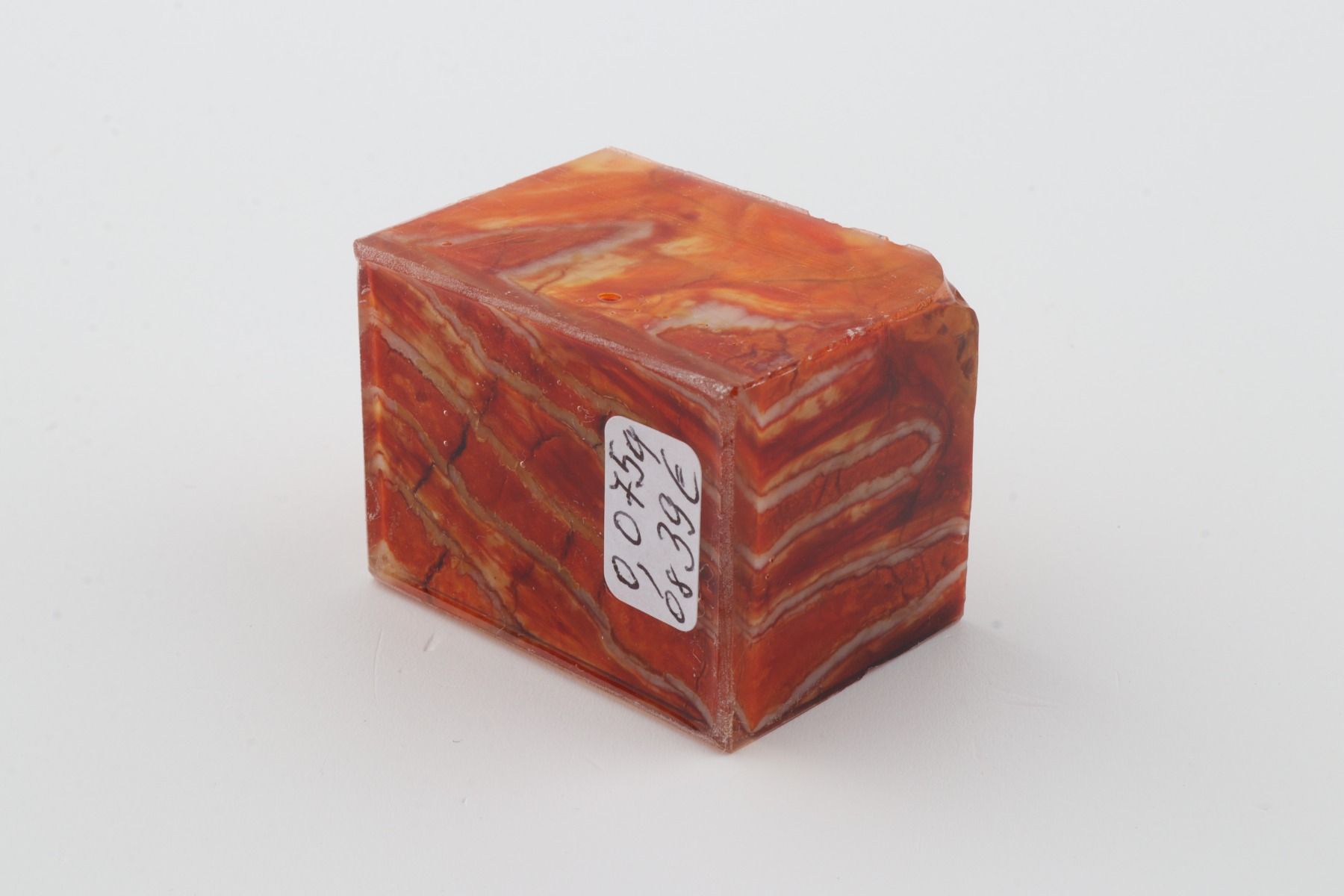 Stabilised mammoth molar block