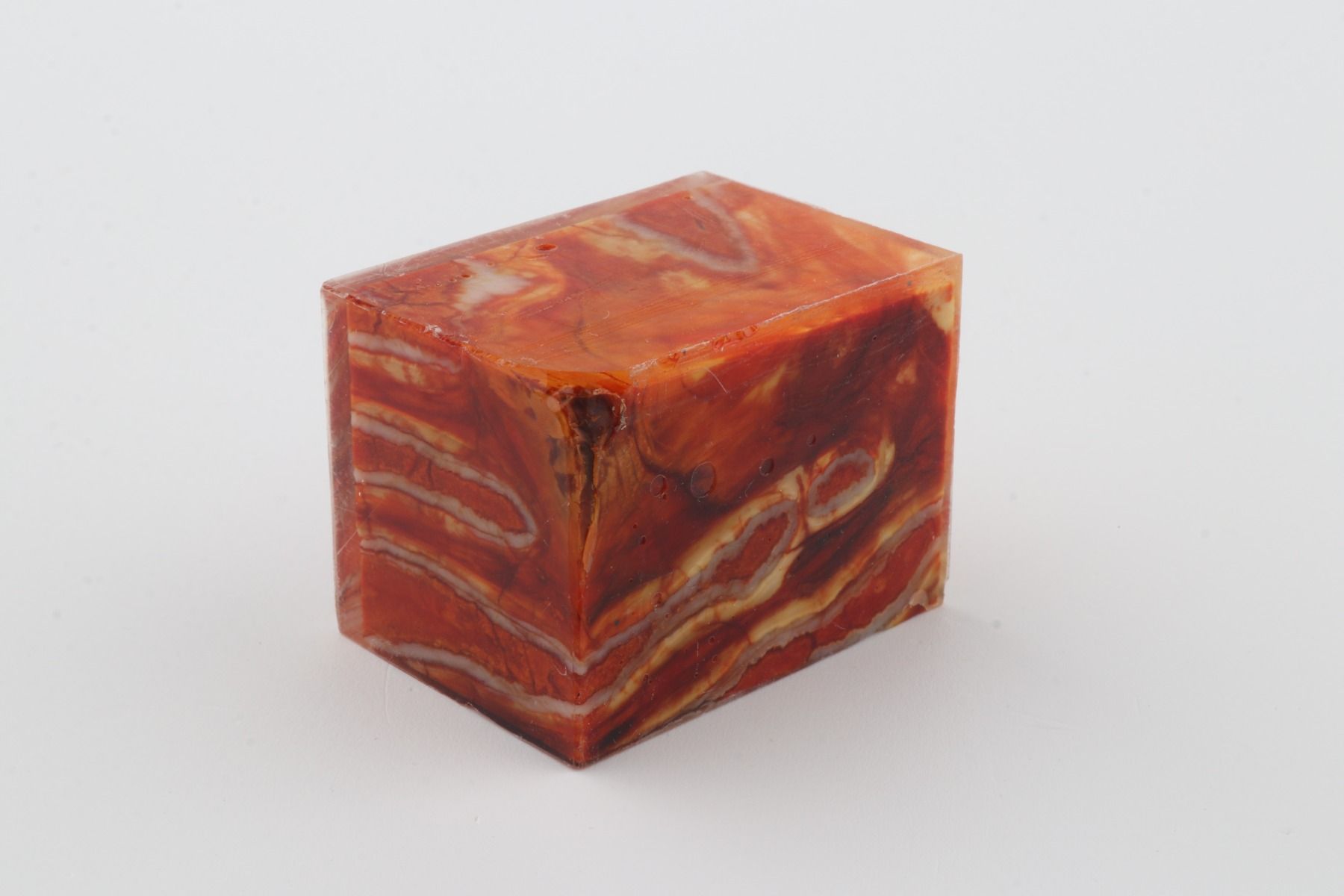 Stabilised mammoth molar block