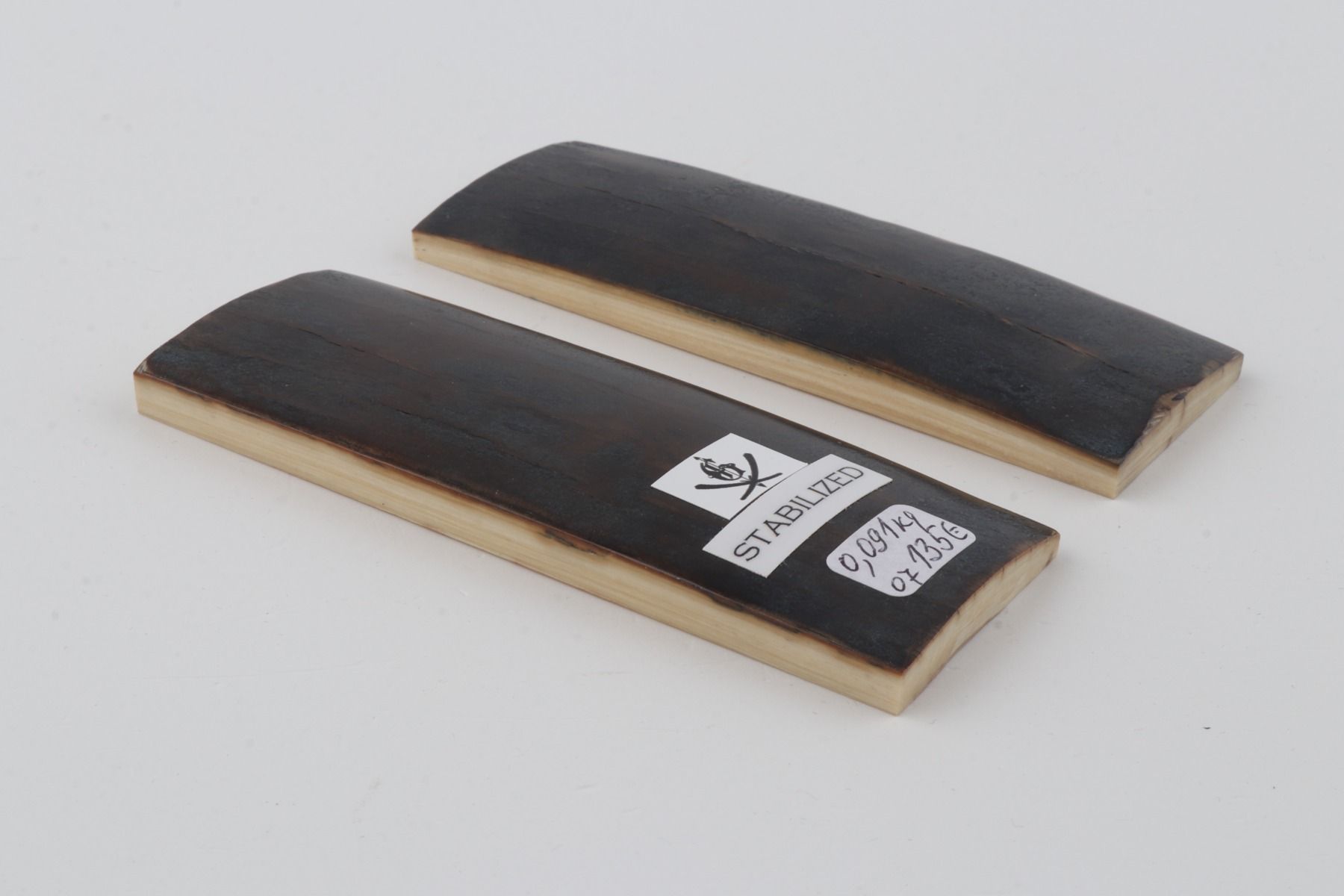 Stabilised mammoth bark scales