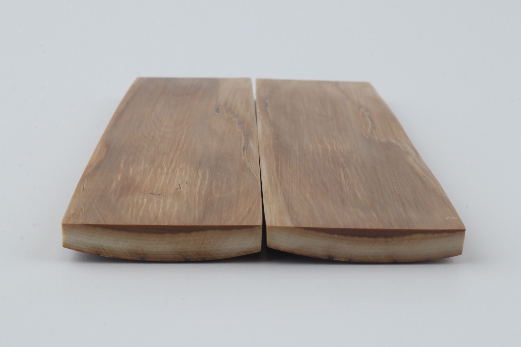 Natural mammoth bark scales