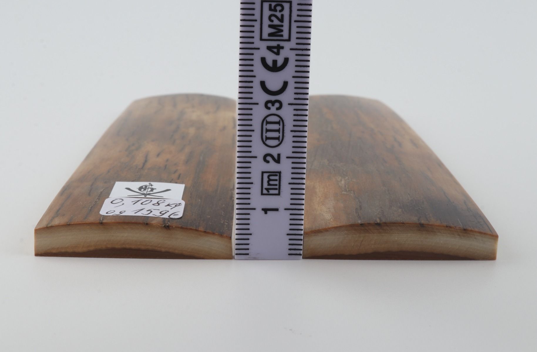 Natural mammoth bark scales
