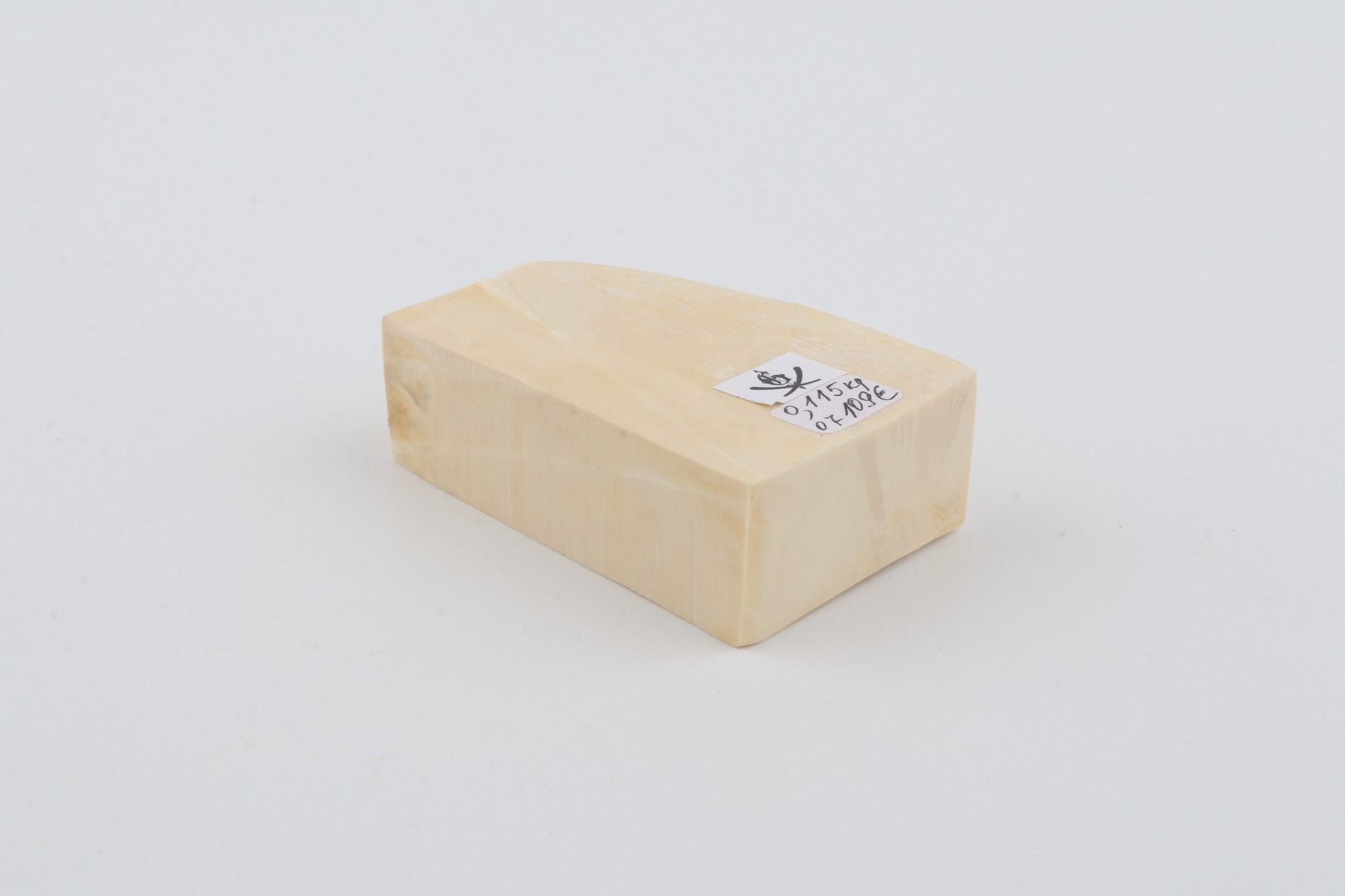White mammoth ivory segment