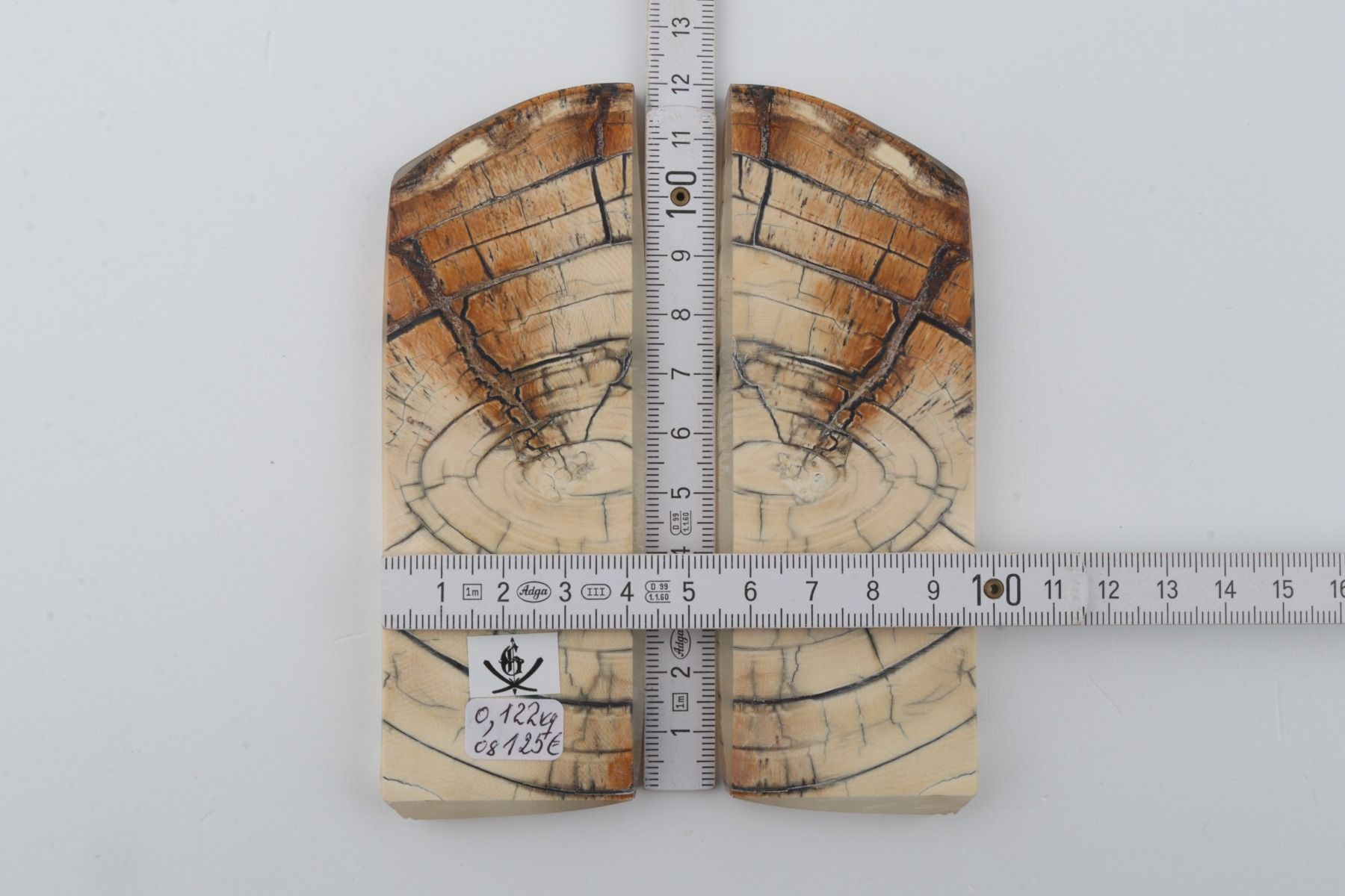Stabilised mammoth ivory scales